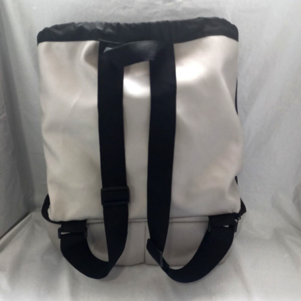 UChicago AdventHealth Dual-Compartment Mesh Drawstring Backpack - Picture 2 of 7